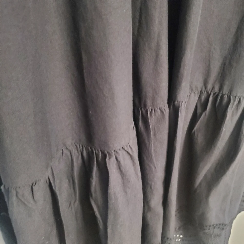American Eagle Eyelet Tiered Smocked Lined Midi Dress Black Cottagecore NWOT M - Picture 5 of 16